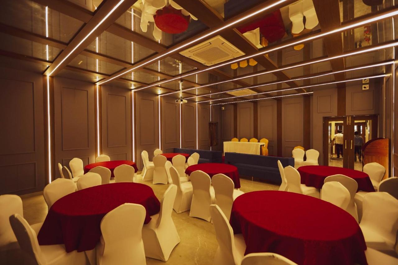 Hotel Kiran ميراج المظهر الخارجي الصورة